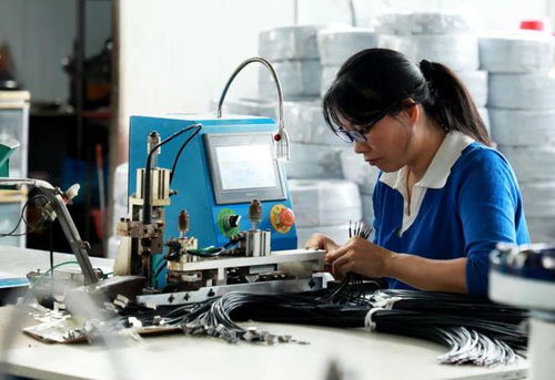 你手中的數(shù)據(jù)線(xiàn)，有可能是這里生產(chǎn)的